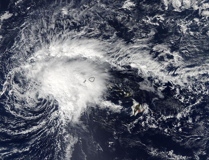 NASA's Aqua satellite sees Tropical Storm Ana still affecting Hawaii ...